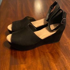 Chinese Laundry Shoes - Chinese Laundry Platform Shoes 9.5 Chinese Laundry Shoes - Chinese Laundry Platform Shoes 9.5